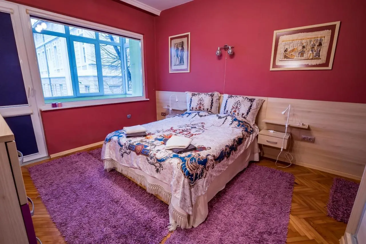 ~*Spacious And Cozy 2Br In The Heart Of Varna*~ Apartment