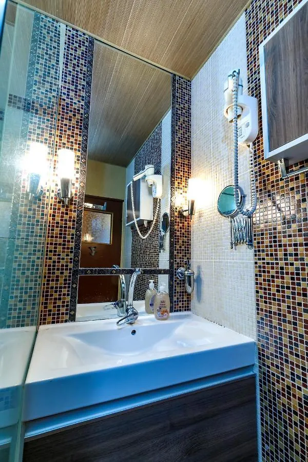 Apartment ~*Spacious And Cozy 2Br In The Heart Of Varna*~ Bulgaria