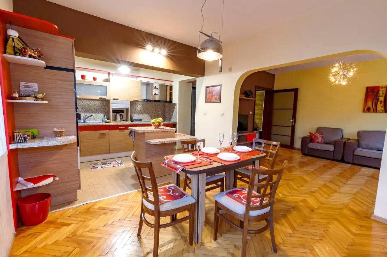 ~*Spacious And Cozy 2Br In The Heart Of Varna*~ Varna